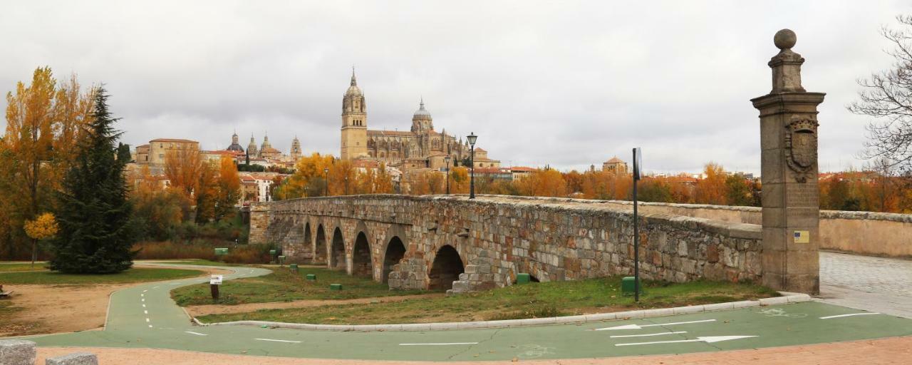 סלאמנקה Apartamento Turisticos Puente Romano P3 2-A מראה חיצוני תמונה